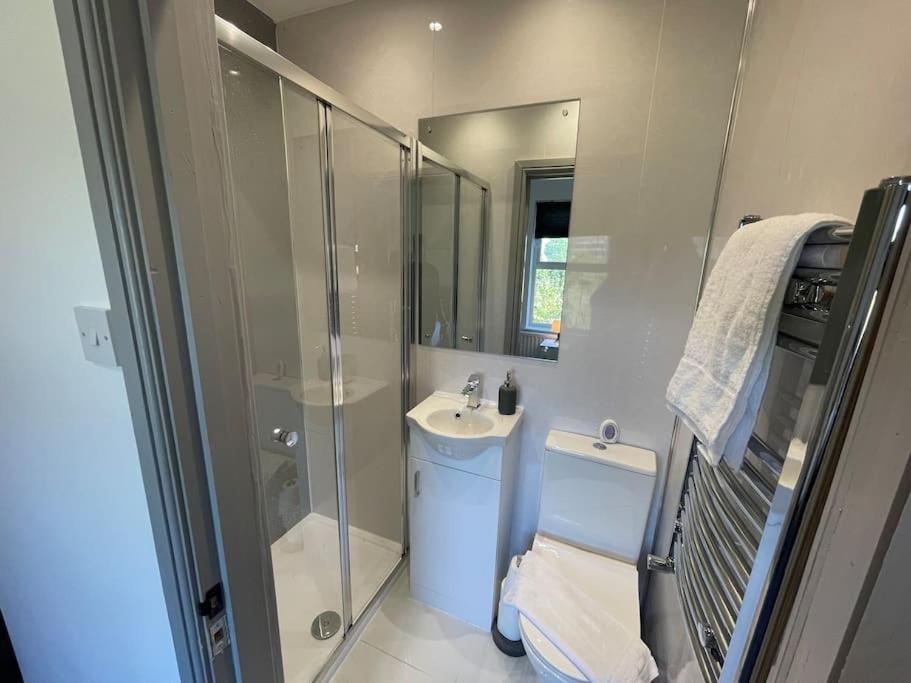 Ed Executive Ipswich Accommodation ภายนอก รูปภาพ